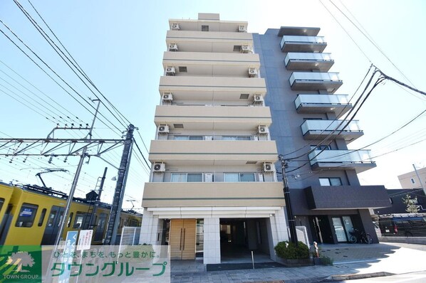 メゾンポメル小川の物件外観写真